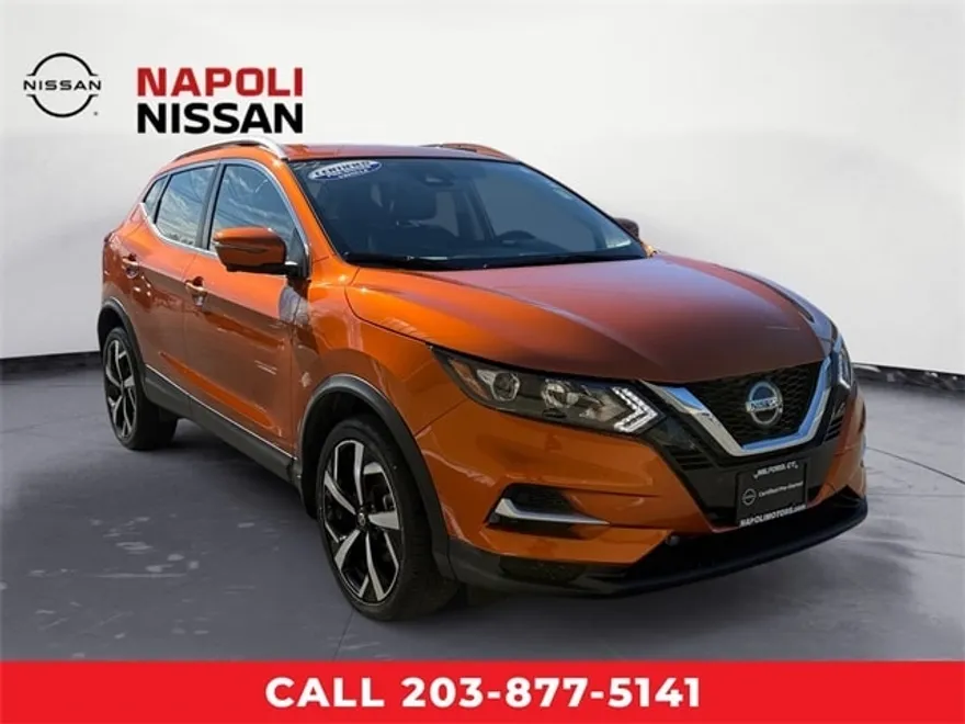 2022 Nissan Rogue Sport SL photo 1