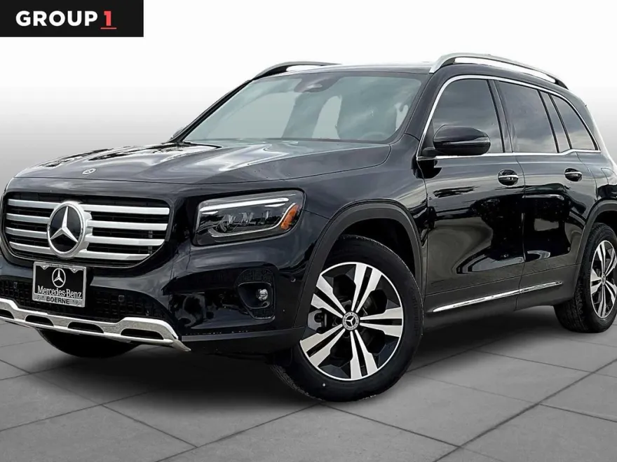 2025 Mercedes Benz GLB 250 4MATIC photo 1