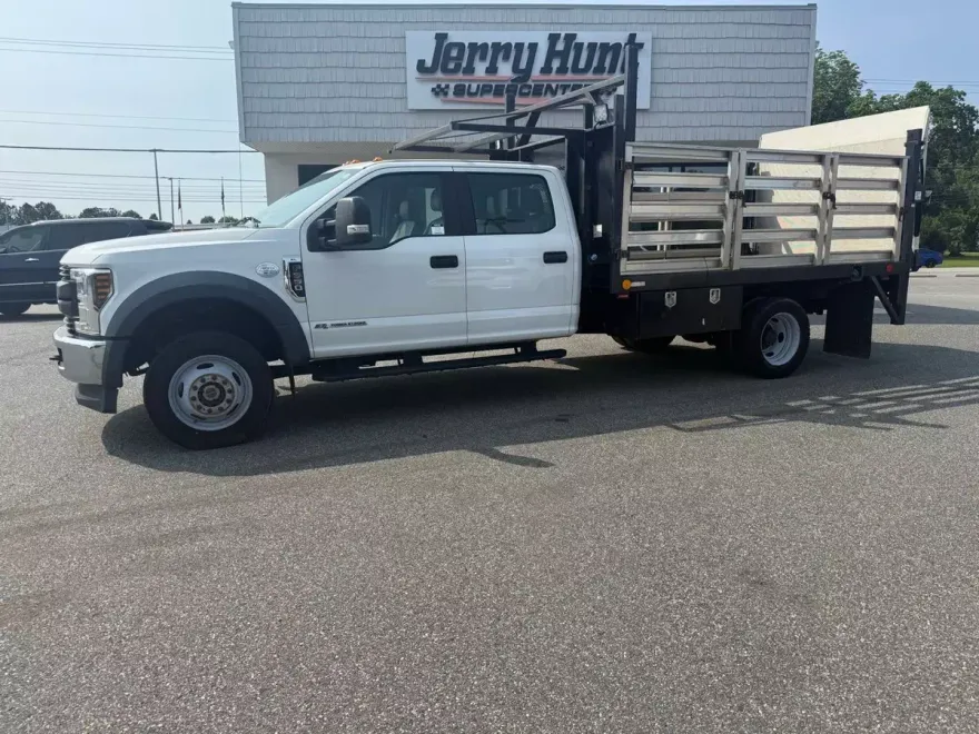 2019 Ford F-550 photo 1
