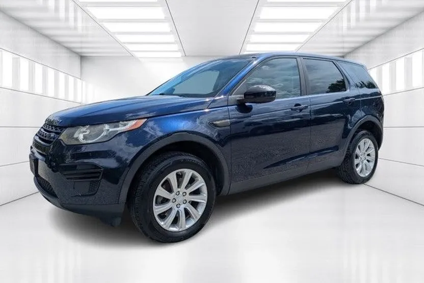 2016 Land Rover Discovery Sport SE photo 1