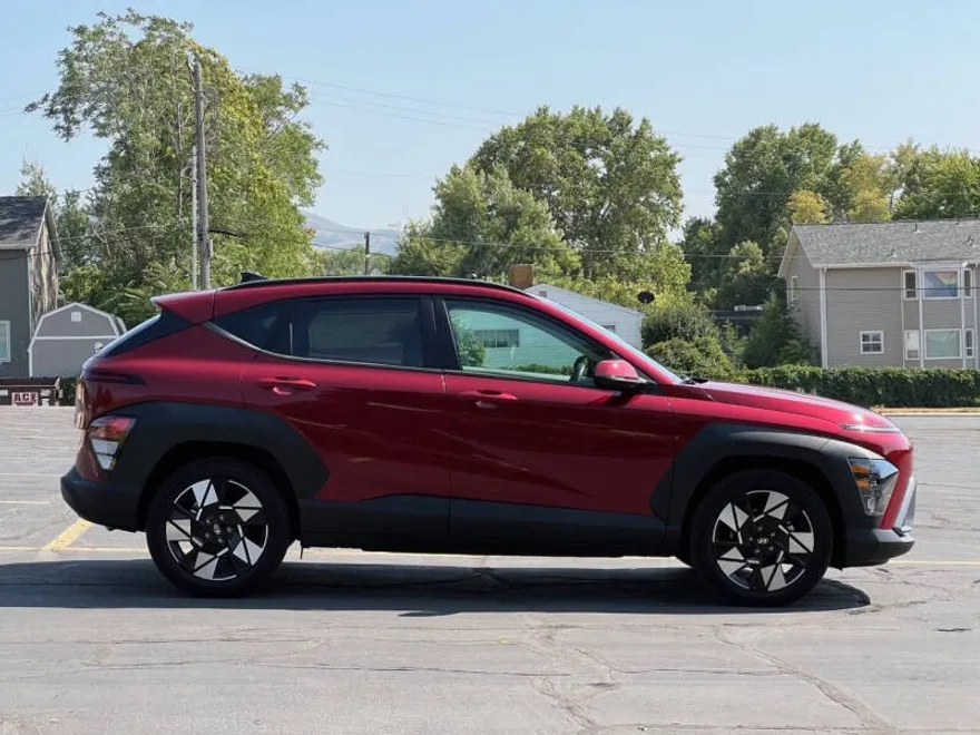2024 Hyundai Kona SEL photo 1