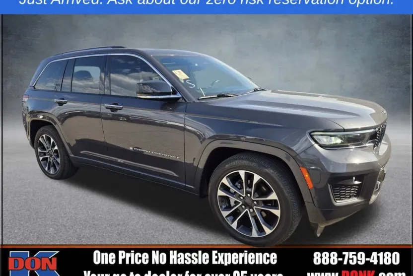 2022 Jeep Grand Cherokee Overland photo 1