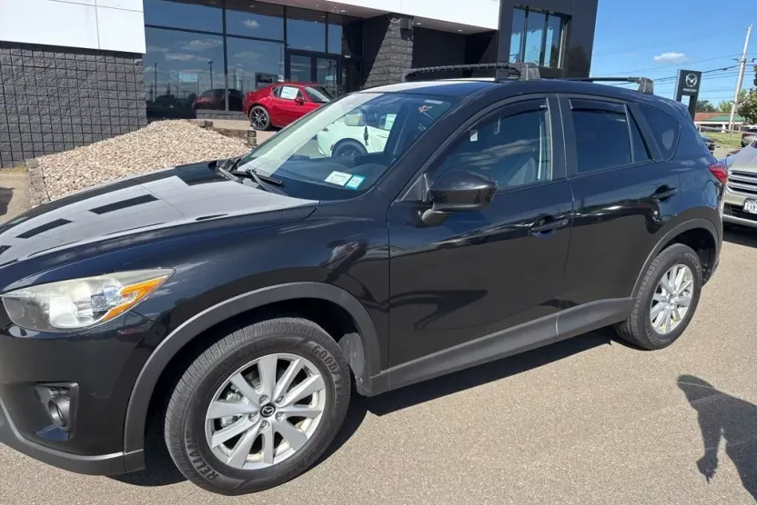 2013 Mazda CX-5 Touring photo 1