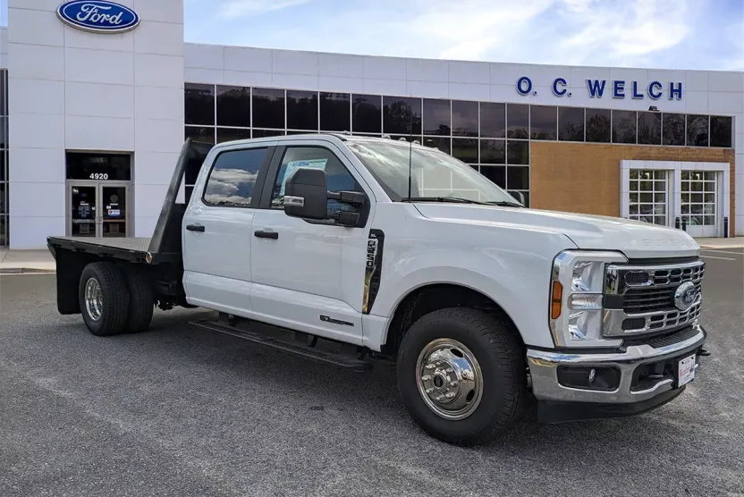 2024 Ford F-350 XL photo 1
