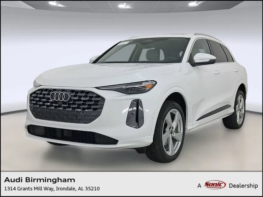 2025 Audi Q5 Premium Plus photo 1