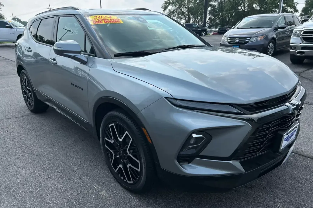 2023 Chevrolet Blazer RS photo 1