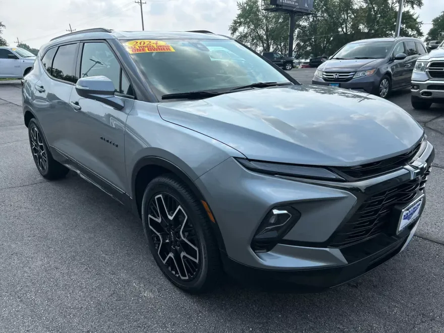 2023 Chevrolet Blazer RS photo 1