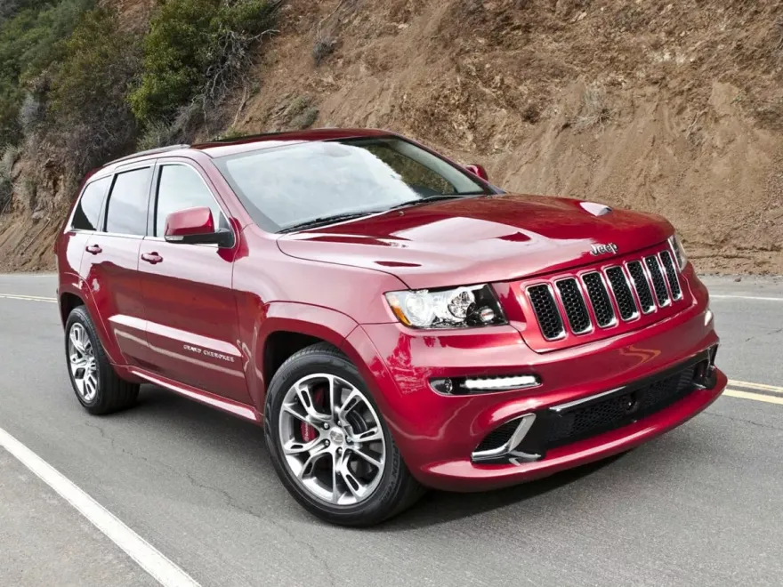 2013 Jeep Grand Cherokee SRT8 photo 1