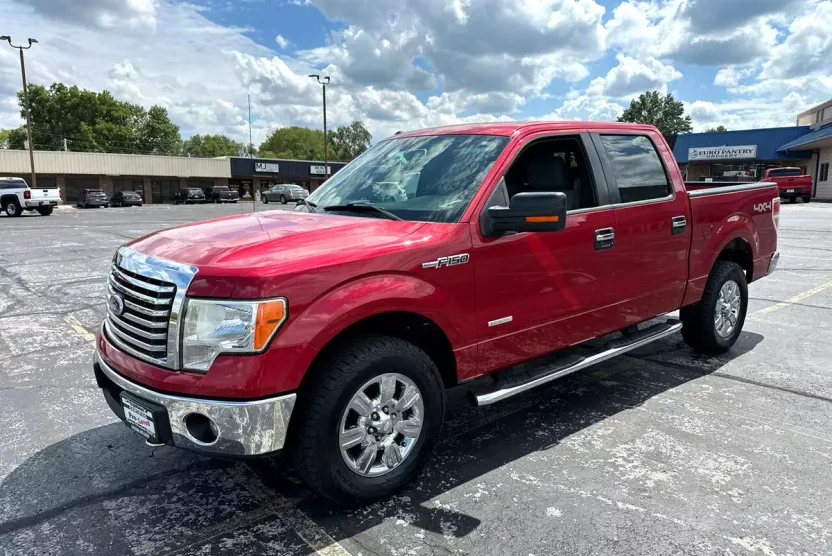2011 Ford F-150 Platinum photo 1