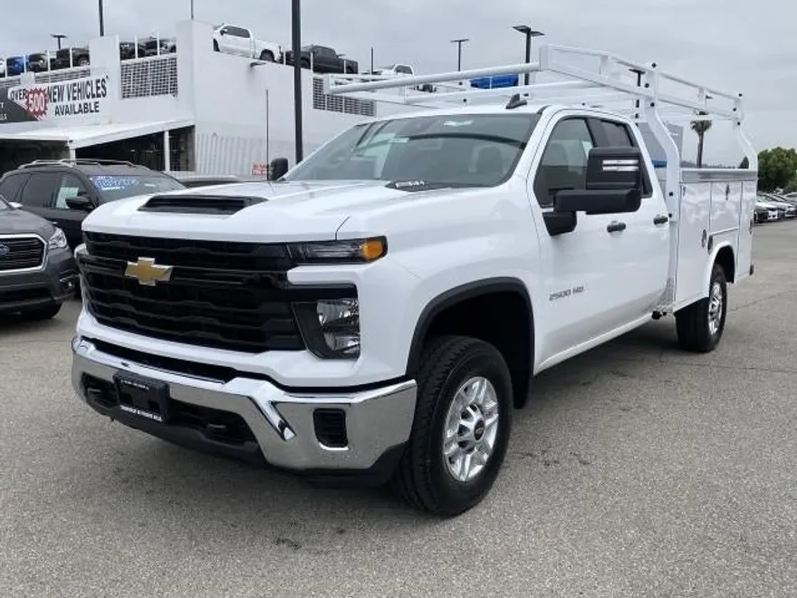 2025 Chevrolet Silverado Work Truck photo 1