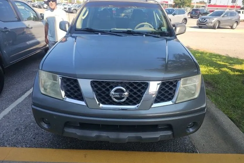 2006 Nissan Frontier LE photo 1