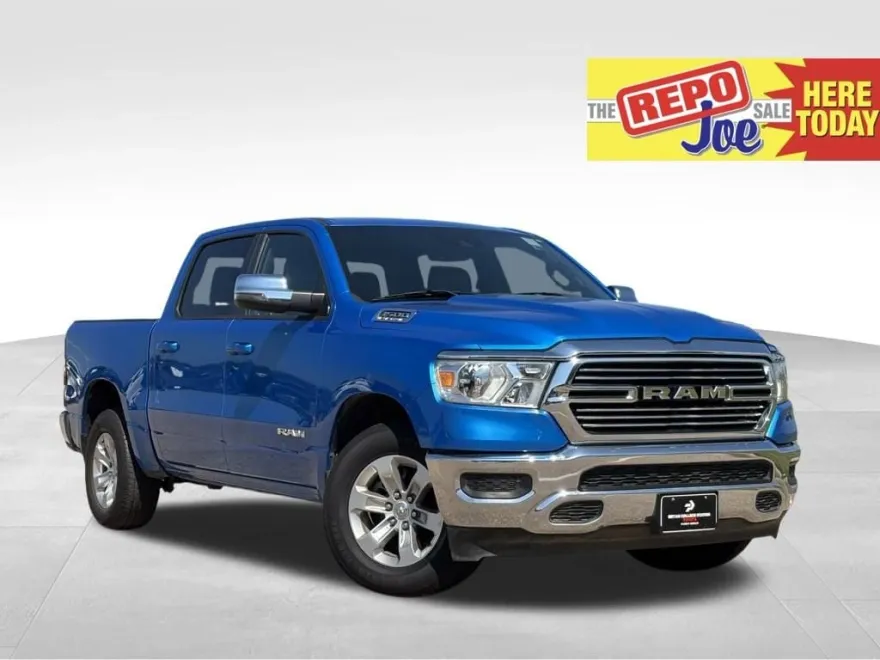 2024 Ram 1500 Laramie photo 1