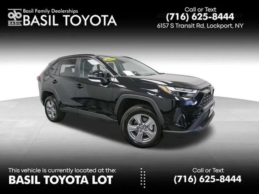 2025 Toyota RAV4 XLE photo 1