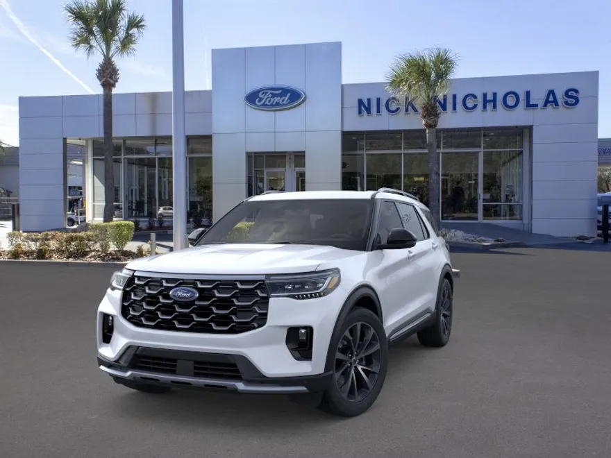 2025 Ford Explorer Platinum photo 1