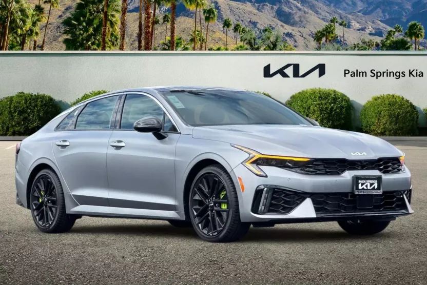 2026 Kia K5 GT photo 1