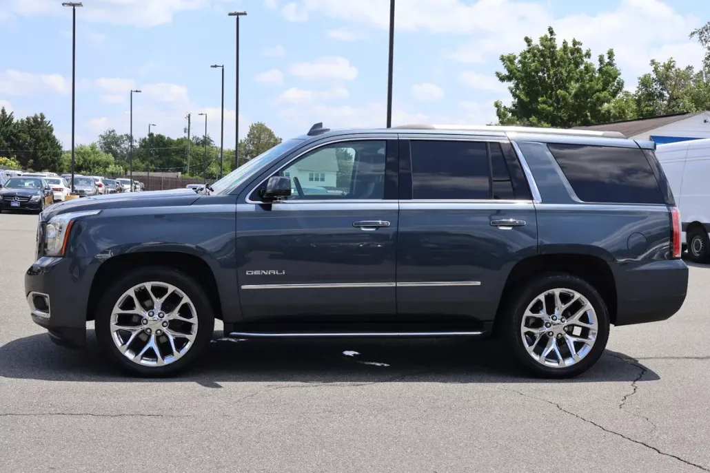 2019 Gmc Yukon Denali photo 1