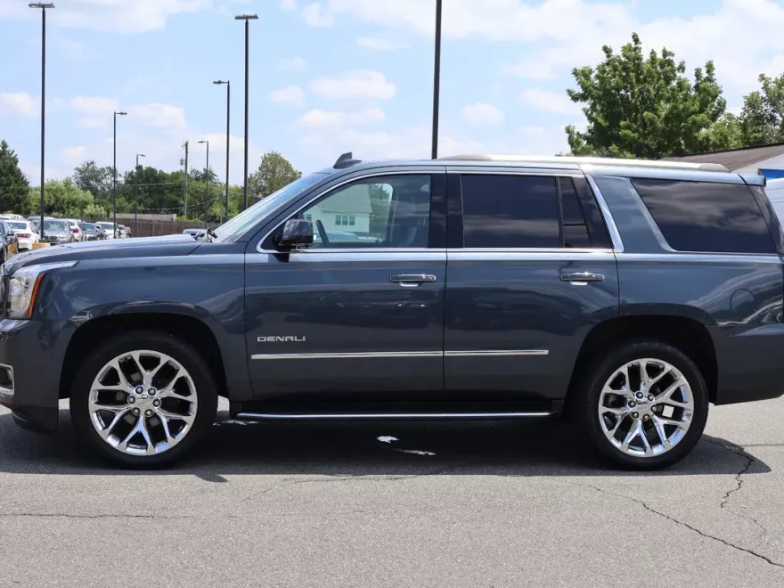 2019 Gmc Yukon Denali photo 1