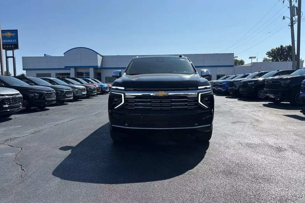 2026 Chevrolet Tahoe Premier photo 1