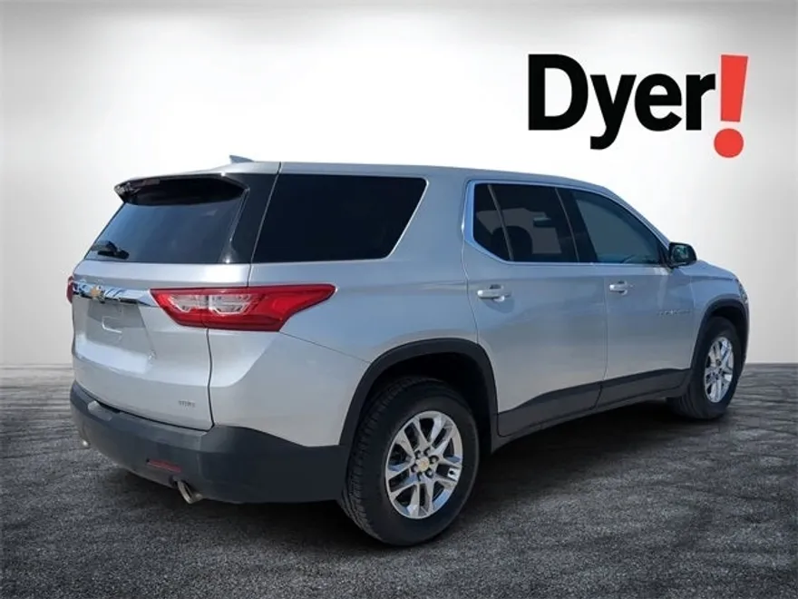 2019 Chevrolet Traverse LS photo 1