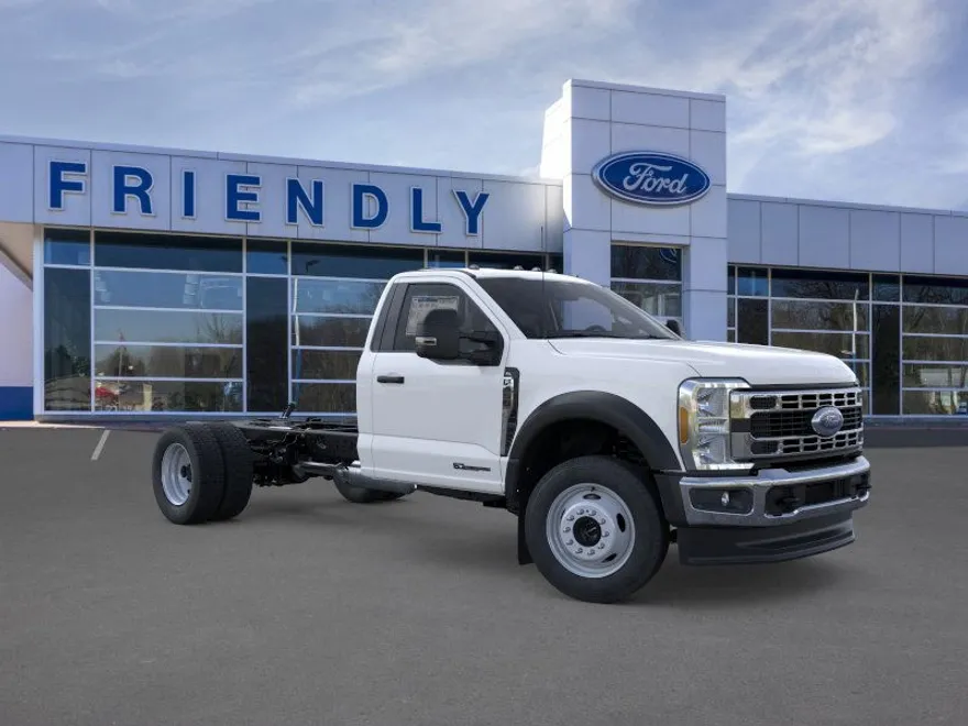 2025 Ford F-450 XL photo 1