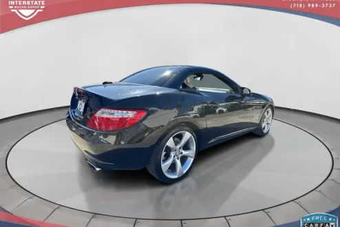 2012 Mercedes Benz SLK 350 photo 2