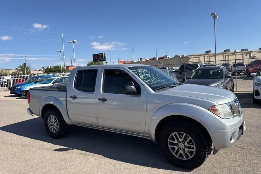 2019 Nissan Frontier SV photo 1