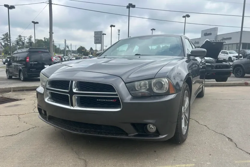 2013 Dodge Charger R/T photo 1