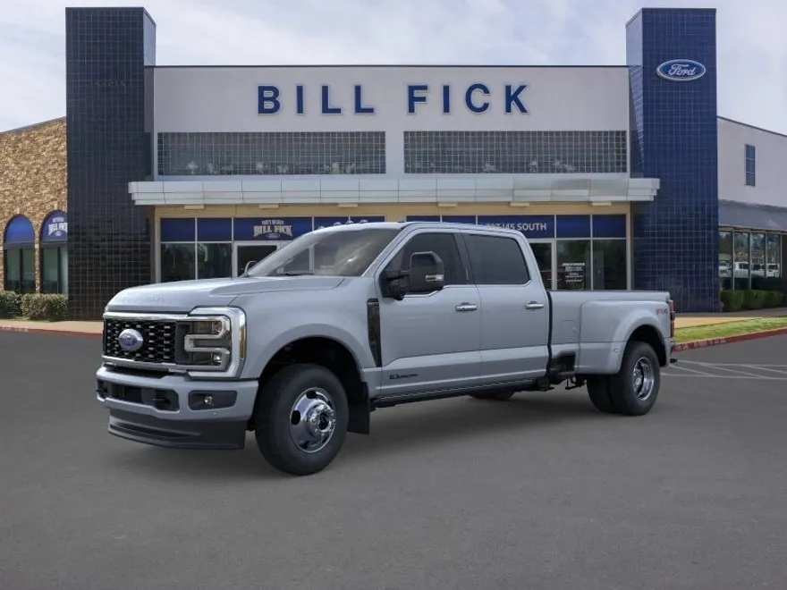 2026 Ford F-350 Platinum photo 1