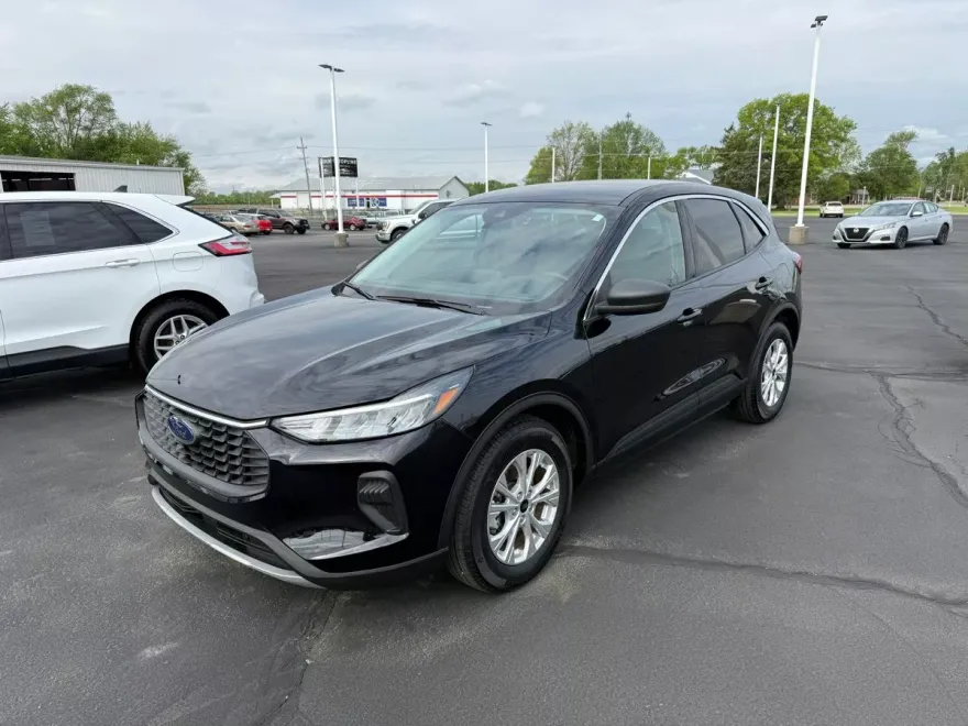 2024 Ford Escape Active photo 1