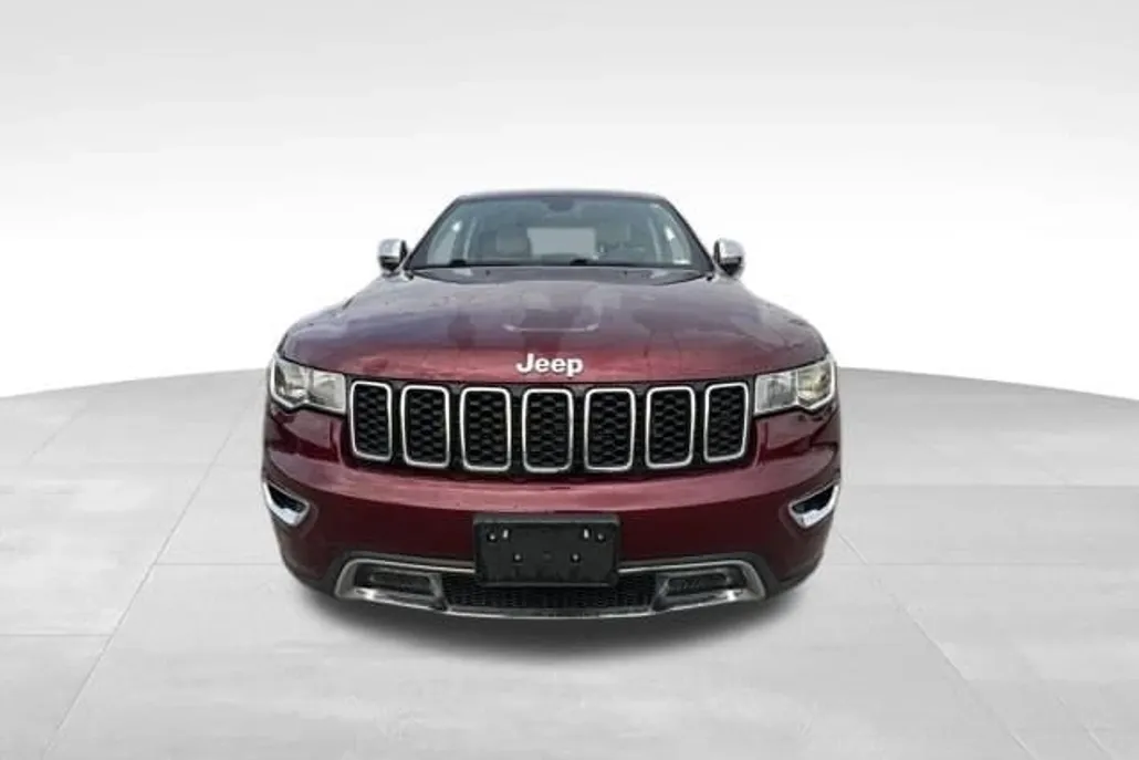 2017 Jeep Grand Cherokee Limited photo 1