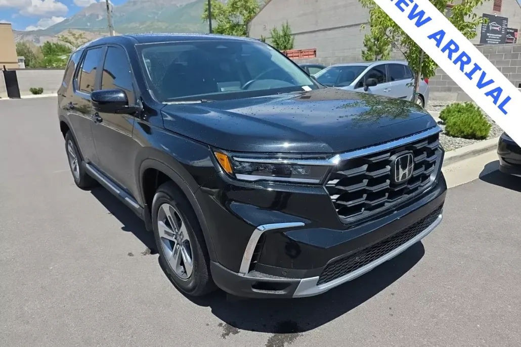 2025 Honda Pilot EX-L photo 1