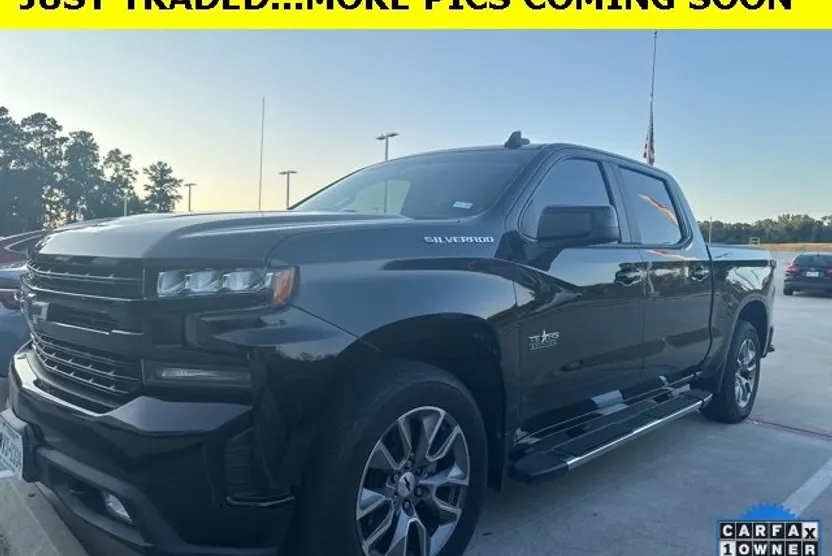 2020 Chevrolet Silverado 1500 RST photo 1