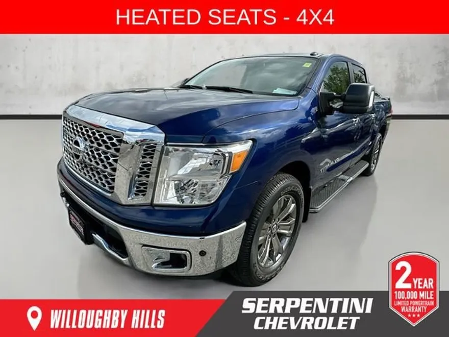 2018 Nissan Titan SV photo 1