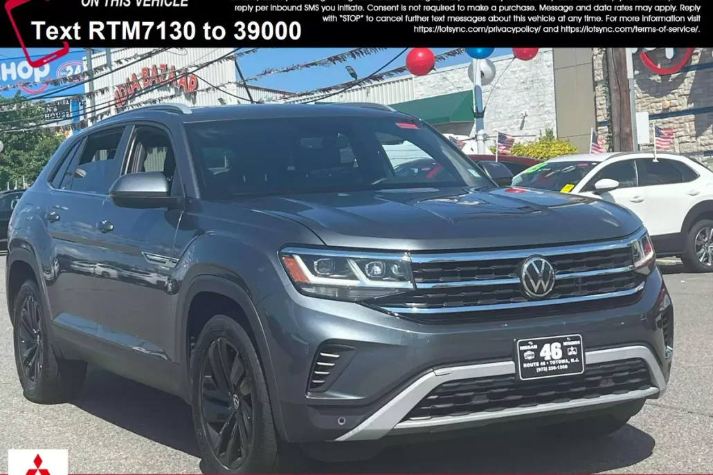 2022 Volkswagen Atlas Cross Sport SE Technology photo 1