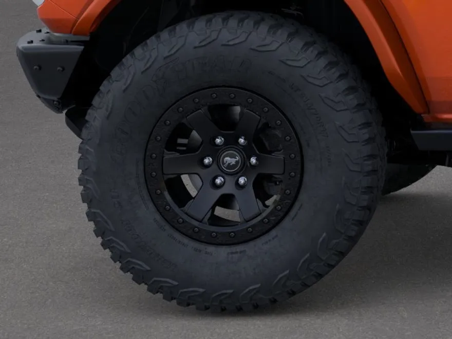 2025 Ford Bronco First Edition photo 1