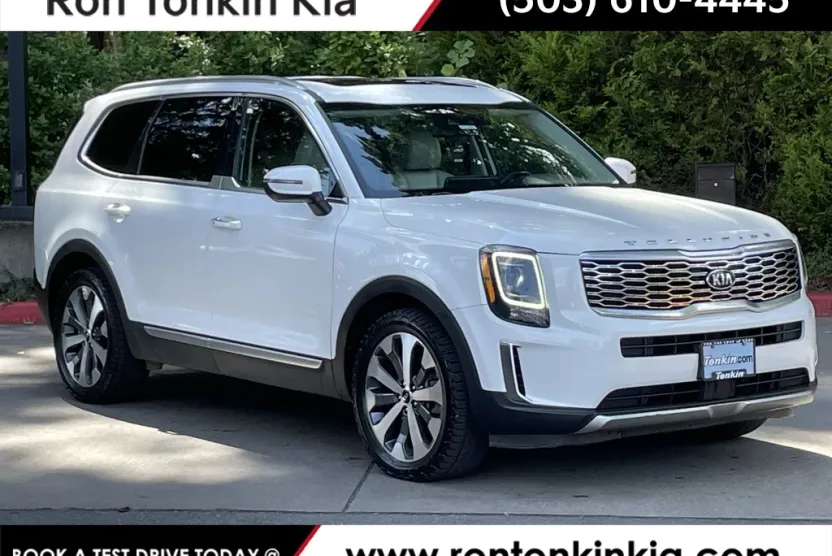 2020 Kia Telluride S photo 1