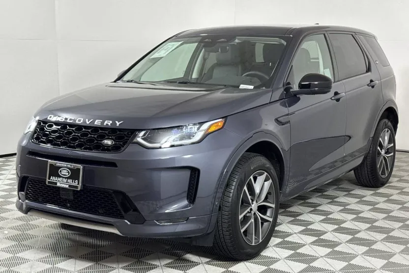 2025 Land Rover Discovery Sport S photo 1