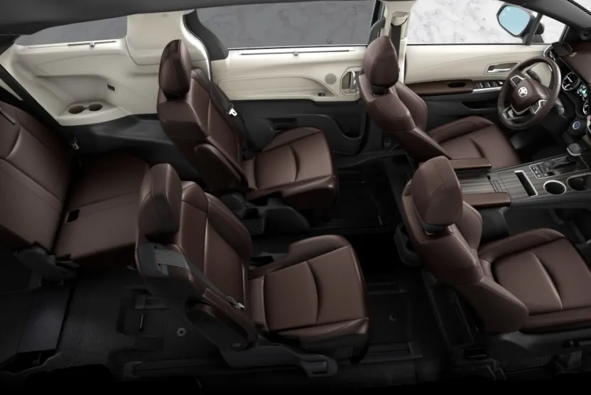 2024 Toyota Sienna Platinum photo 1