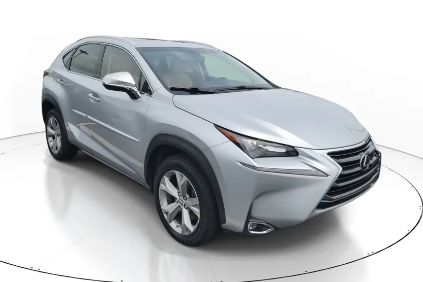 2017 Lexus NX 200t Luxury photo 1