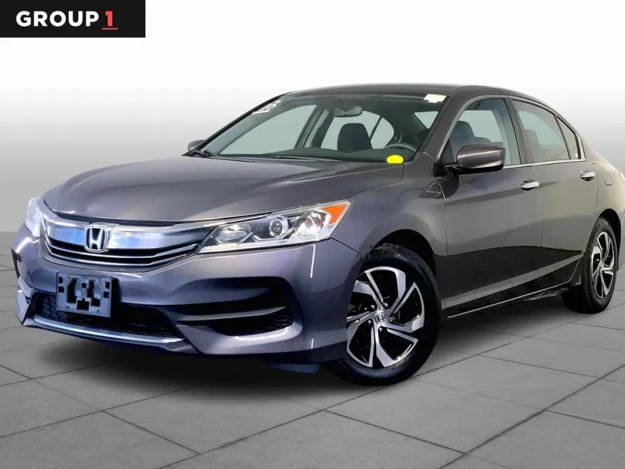 2016 Honda Accord LX photo 1