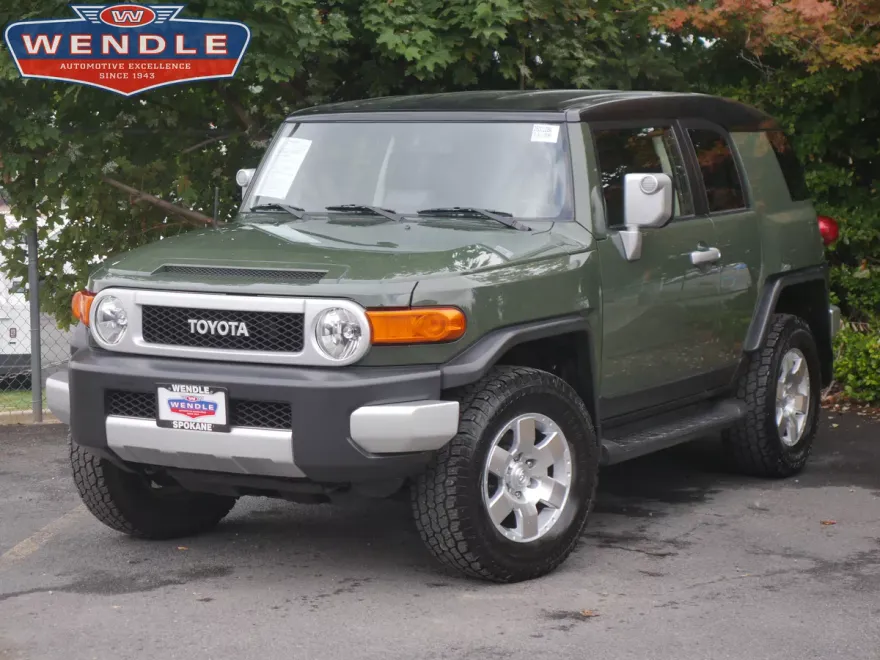 2014 Toyota FJ Cruiser Trail Teams Special Edition photo 1