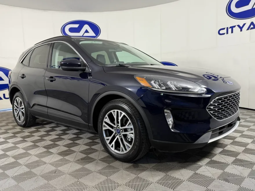 2021 Ford Escape SEL Hybrid photo 1