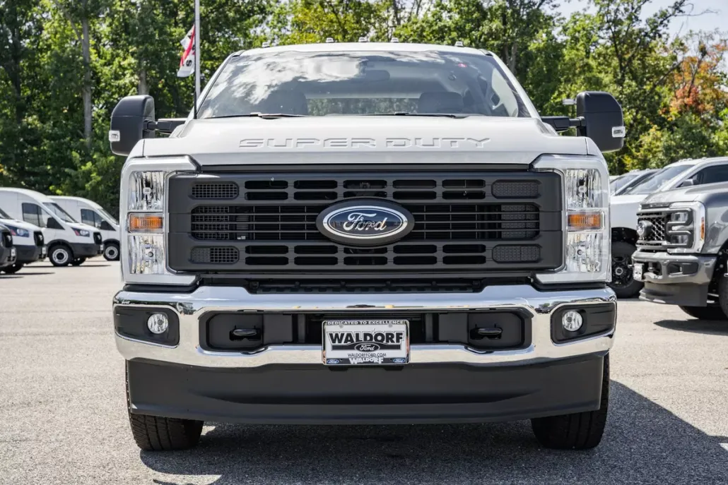 2026 Ford F-350 XL photo 1