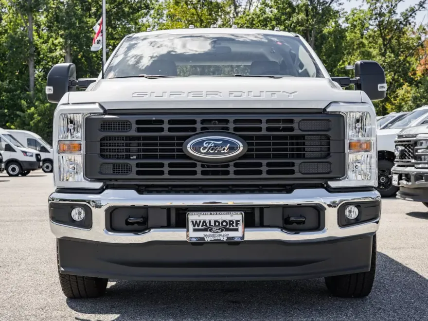 2026 Ford F-350 XL photo 1