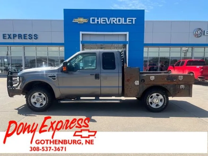 2010 Ford F-250 Lariat photo 1