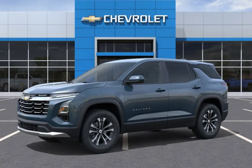 2026 Chevrolet Equinox LT photo 1