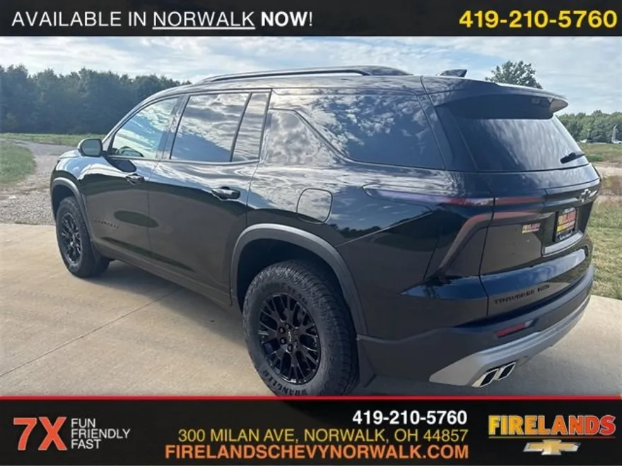 2026 Chevrolet Traverse Z71 photo 1