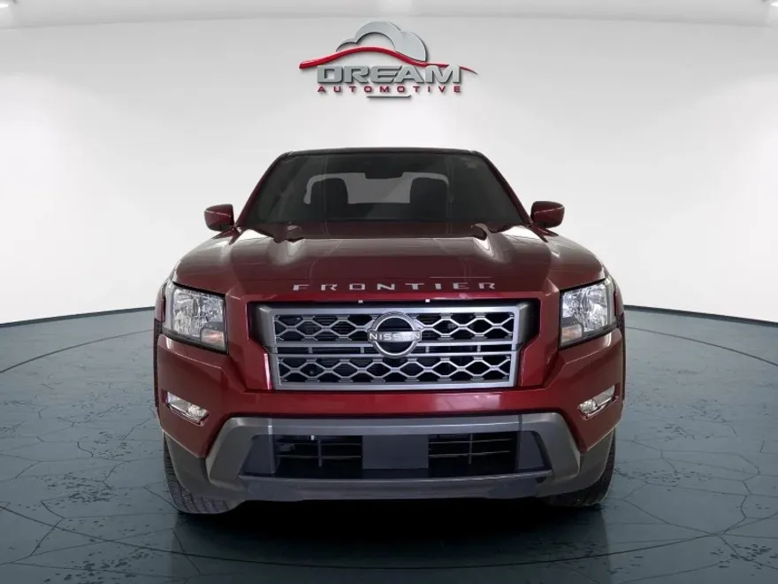 2022 Nissan Frontier SV photo 1