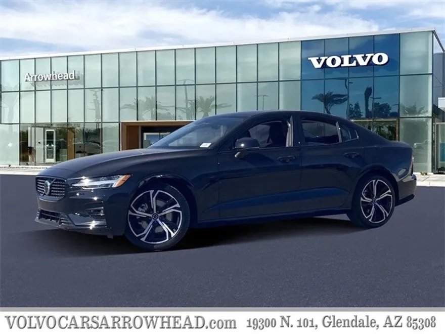 2024 Volvo S60 B5 Plus photo 1