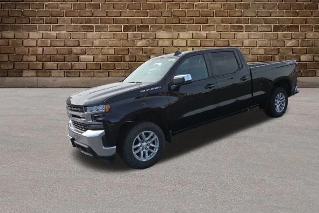 2019 Chevrolet Silverado 1500 LT photo 1